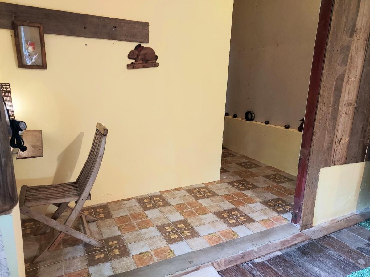 Aum Hum Homestay Fang Екстериор снимка